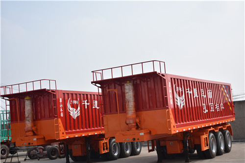 自卸半挂车 自卸半挂车