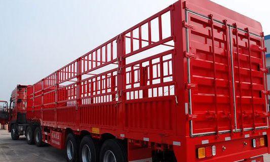 仓栅式半挂车 仓栅式半挂车